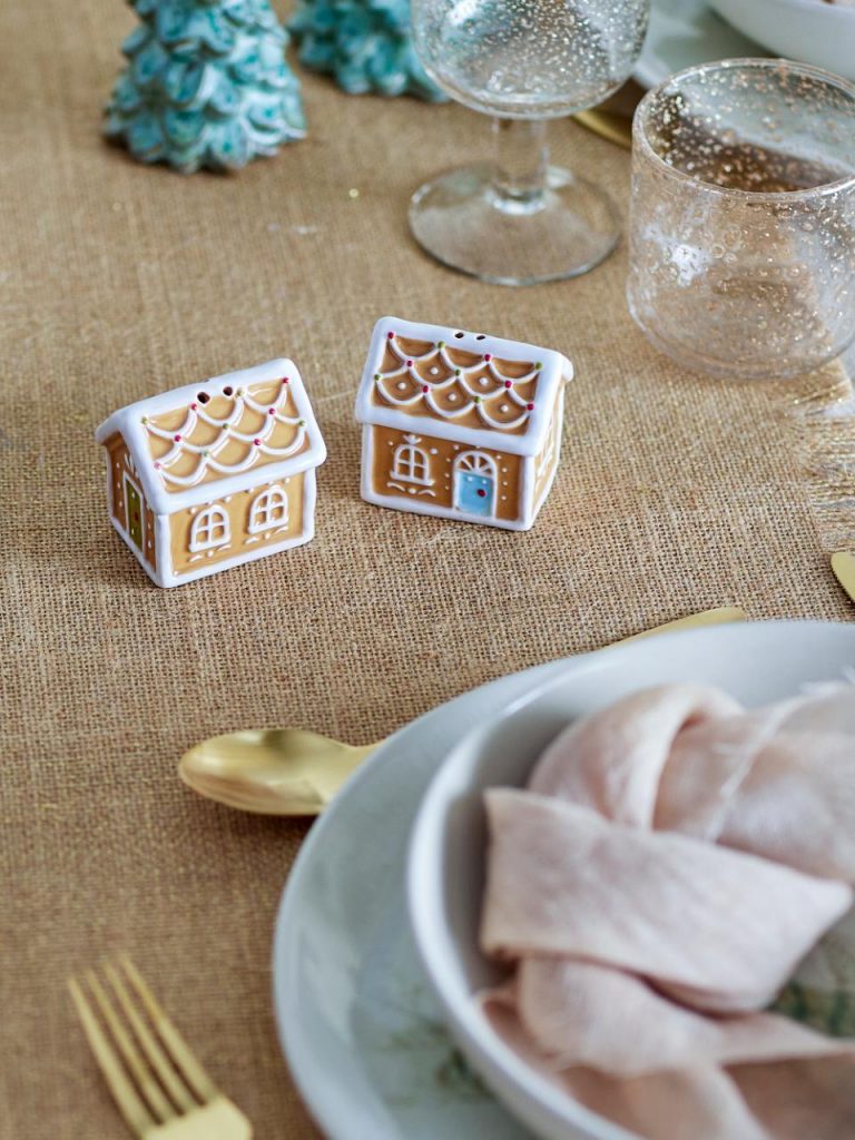 Set salt- och pepparkar "Pepparkakshus"