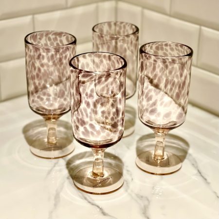 4-pack handblåsta glas på fot