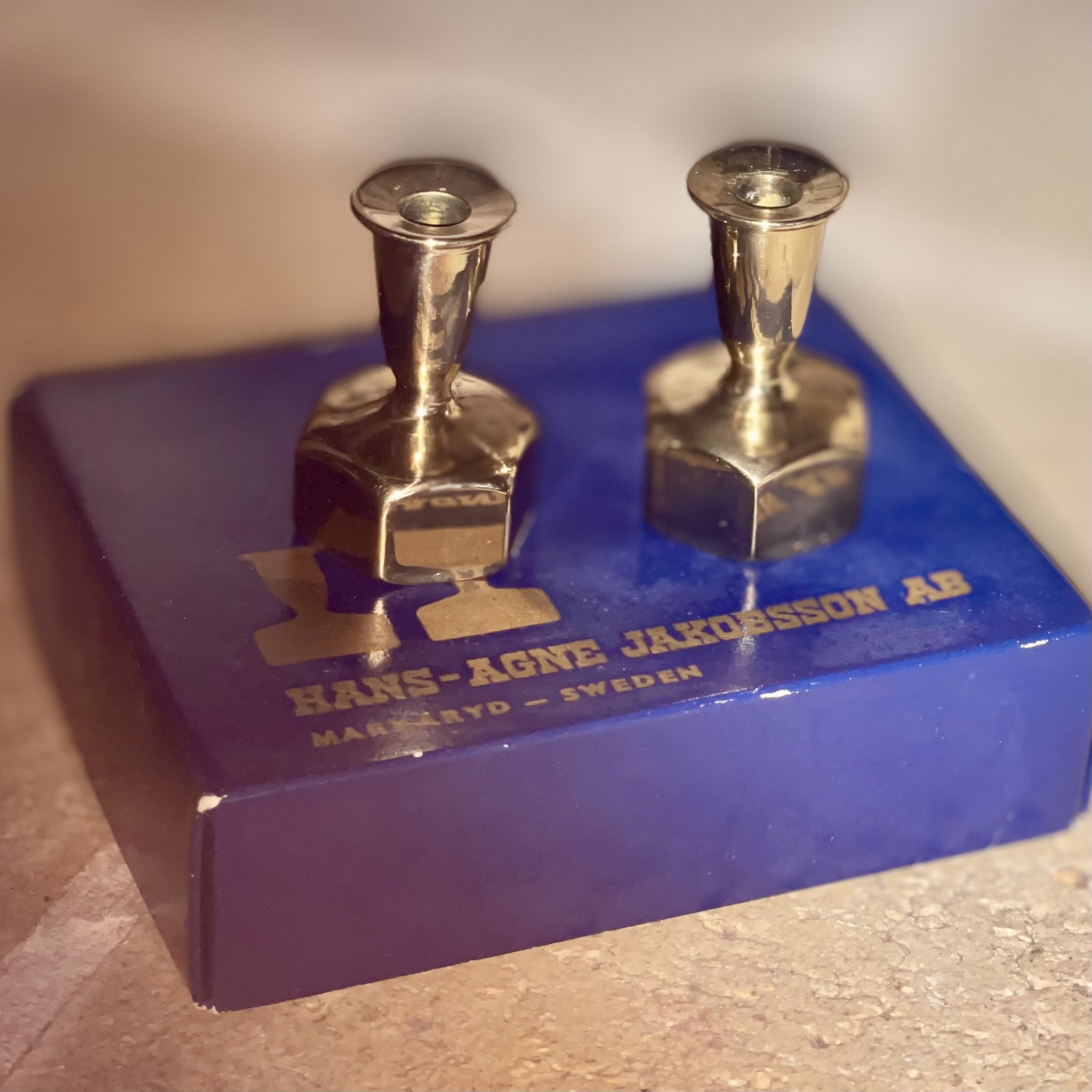Ljusstakar mässing Hans-Agne Jakobsson Markaryd (nyskick i originalkartong) - Bild 2