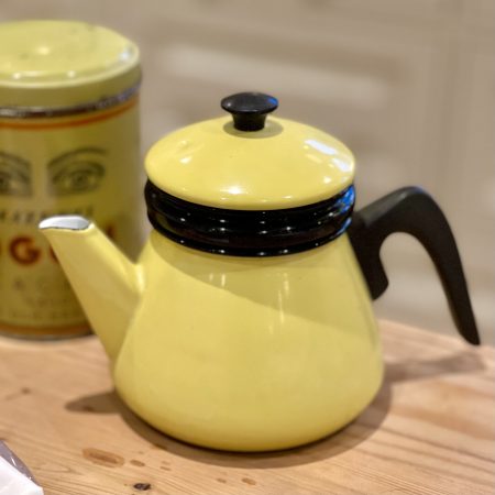 Emaljerad kanna från Kockums