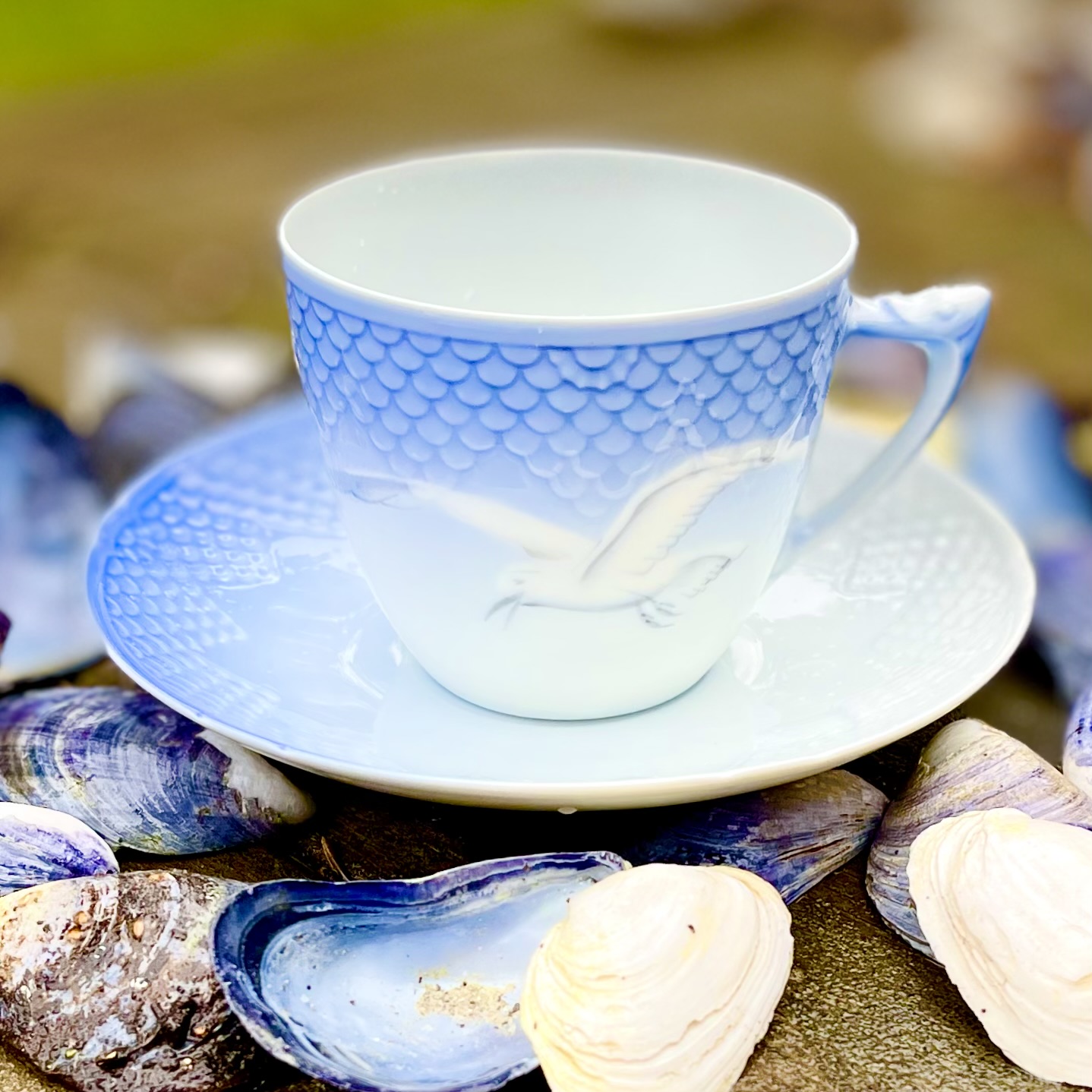 Kaffekopp med fat (utan guldkant) ?Blå Måsen? Bing & Grøndahl